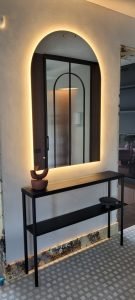 Arka su galiniu apšvietimu