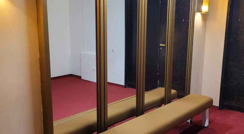 Operos ir baleto teatro veidrodžiai atnaujinimas