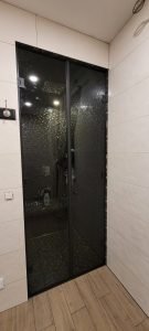 Tonuoto stiklo durys stiklinės